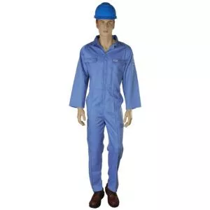 Key Factors to Consider When Hiring a Coverall Supplier